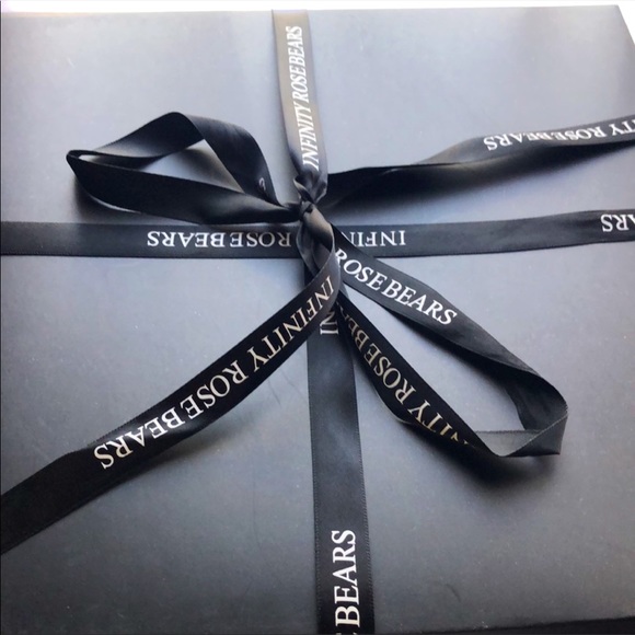 Blue flower bear - Picture 5 of 5